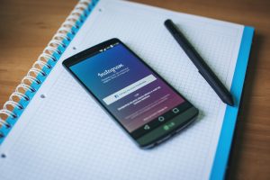 cum strangi followers instagram cont nou